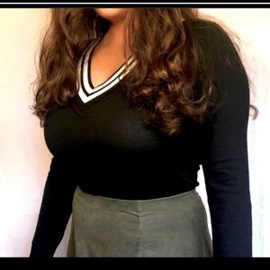 🚨SOLD🚨🤓 SO PREPPY! Fashion Nova Black Bodysuit 🤓